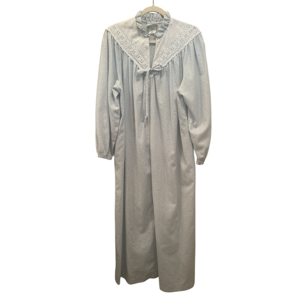 Vintage Donna Richard Gilligan O'Malley Cream Robe Grandma Sz L Traditional Robe
